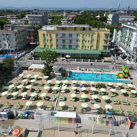 Hotel Holiday Park Bellaria-Igea Marina Esterno foto