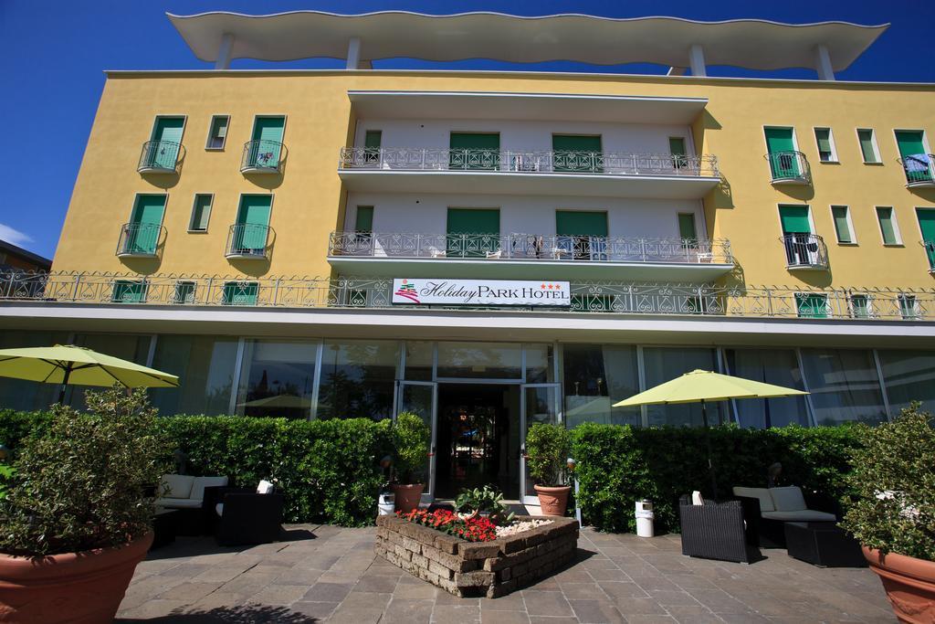 Hotel Holiday Park Bellaria-Igea Marina Esterno foto