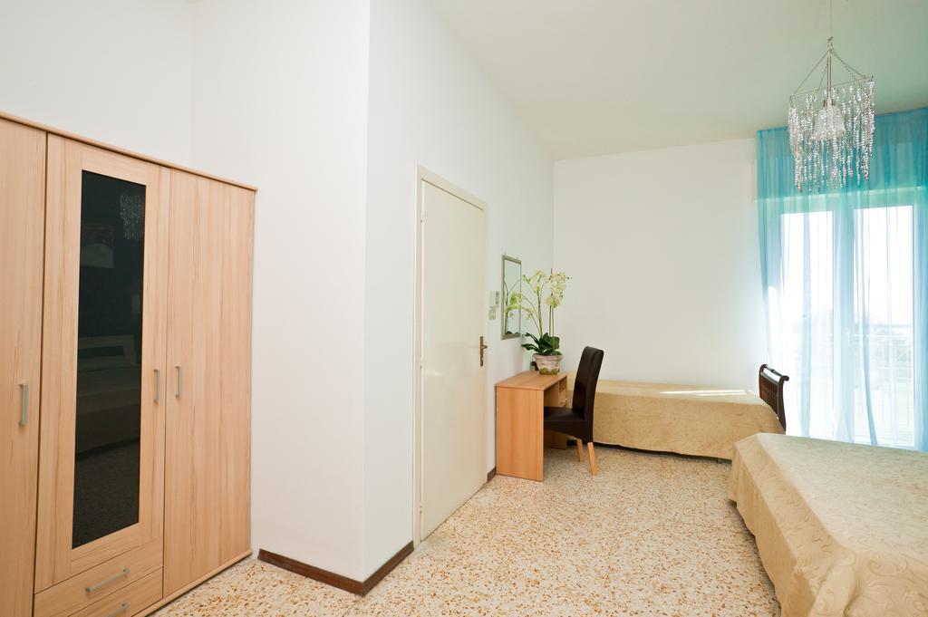 Hotel Holiday Park Bellaria-Igea Marina Esterno foto